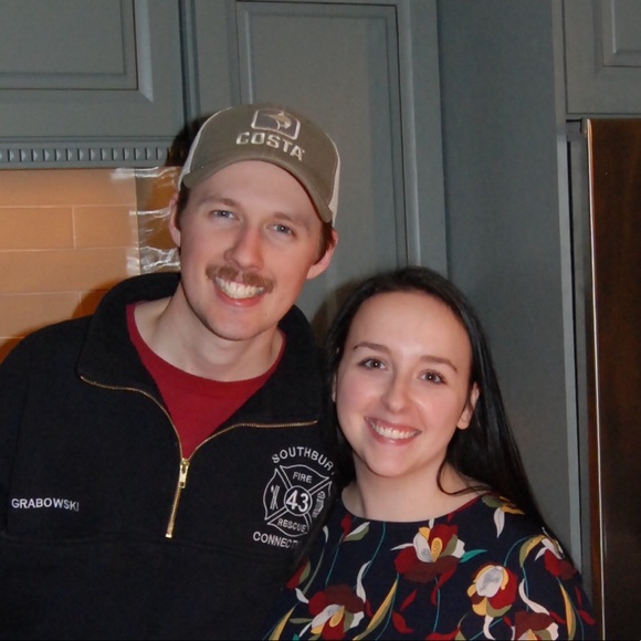 Meet your Posher, Katie - Picture 1 of 1